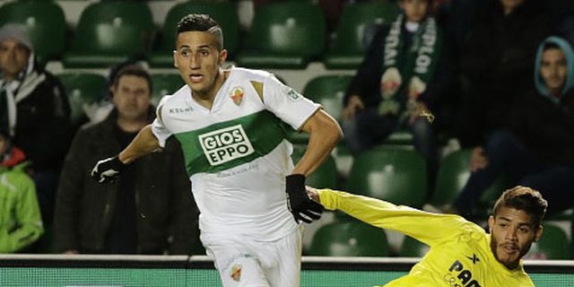 Pemain Elche Ini Sebut Barca Tengah Tertekan