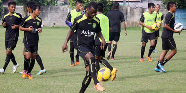 Pemain Asing Seleksi Persebaya Tak Ada yang Layak