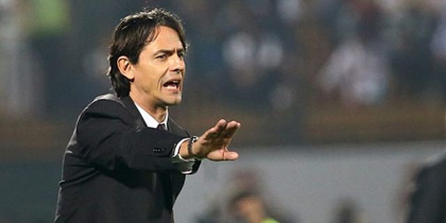 Inzaghi Tak Mau Bahas Rumor Destro