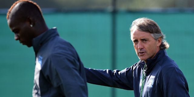 Mancini Sebut Balotelli Bocah Yang Penurut Mancini Sebut Balotelli Bocah Yang Penurut