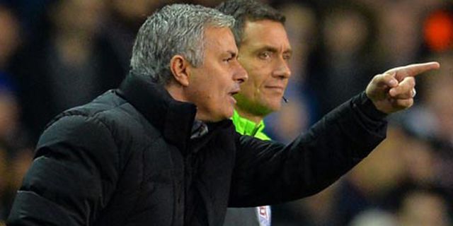 Mourinho: Chelsea Tidak Menentang Wasit