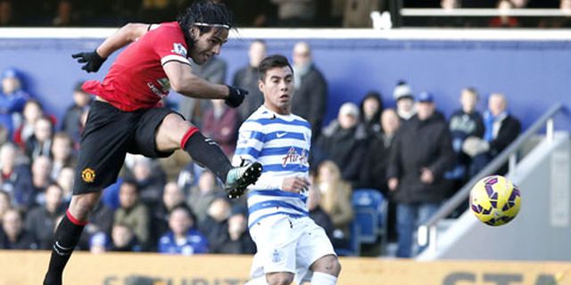 Mandul Lawan QPR, Van Gaal Bela Falcao