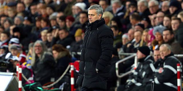 Mourinho: Kemenangan Chelsea Tak Buat City Tertekan Mourinho: Kemenangan Chelsea Tak Buat City Tertekan