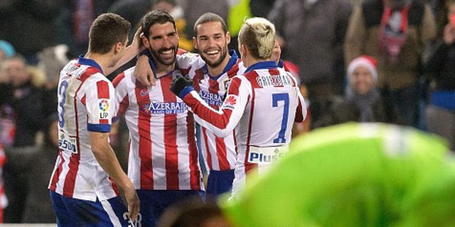 Review: Atletico Bungkam Granada 2-0 Review: Atletico Bungkam Granada 2-0