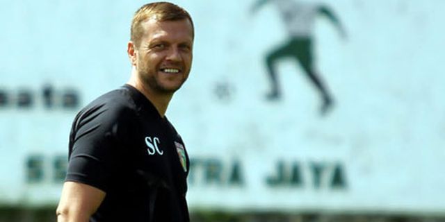 Mitra Kukar Kalah Telak, Cooper Tak Risau