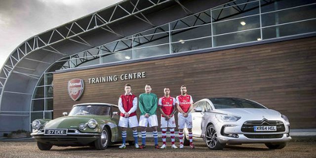 Rayakan 60 Tahun Citroen, Penggawa Arsenal Bergaya Retro