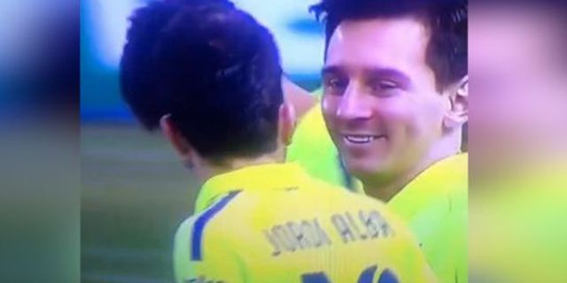 Lihat Penjelasan Alba, Messi Malah Tertawa