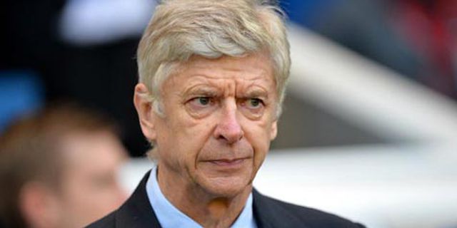 Wenger: Man City Pasti Tak Ingin Tertinggal 8 Poin Wenger: Man City Pasti Tak Ingin Tertinggal 8 Poin