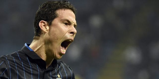 Hernanes: Kalah Tiga Laga Beruntun, Ruang Ganti Inter Mencekam