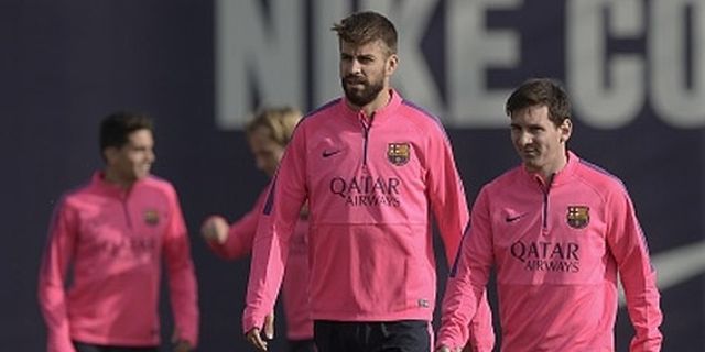 Pique: Hadapi Messi Buat Kemampuan Saya Meningkat