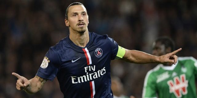 'Ibrahimovic Lebih Kuat dari Ronaldo dan Messi'