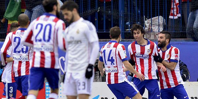 Review: Dilumat 4 Gol, El Real Antiklimaks di Calderon