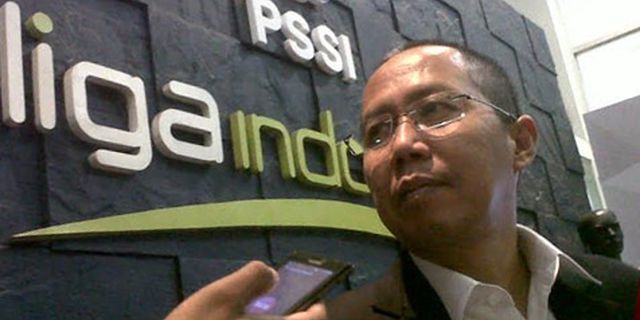 PT LI Pantau Kondisi Stadion Andi Mattalata PT LI Pantau Kondisi Stadion Andi Mattalata