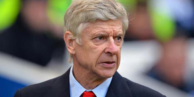 Wenger Menyesal Turunkan Ramsey
