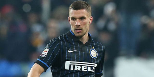 Inter Tak Mau Permanenkan Podolski