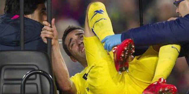 'Gara-Gara' Iniesta, Kapten Villarreal Harus Absen Dua Bulan 'Gara-Gara' Iniesta, Kapten Villarreal Harus Absen Dua Bulan