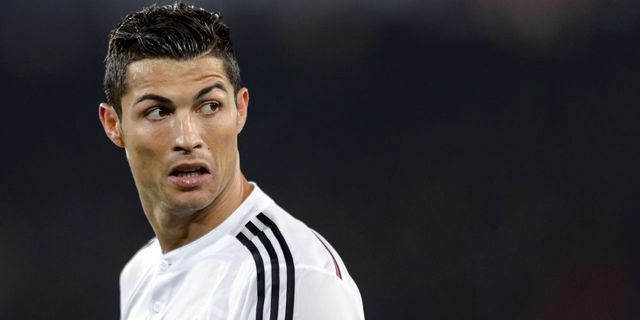 Bikin Ulah, Ronaldo Akhirnya Minta Maaf