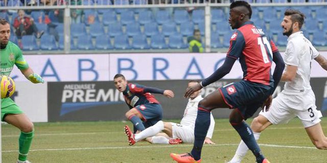 Niang Pertajam Rekor Sundulan Genoa