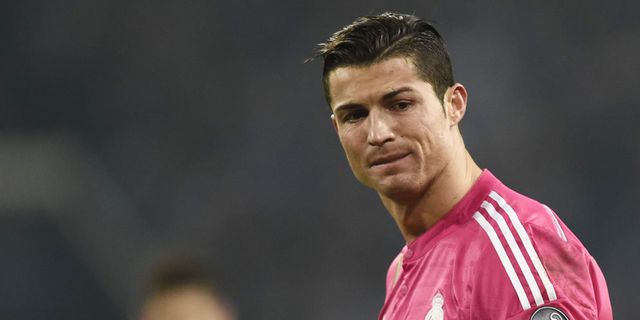 Kontra Malaga, Fans Barca Masih Sempat Ejek Ronaldo