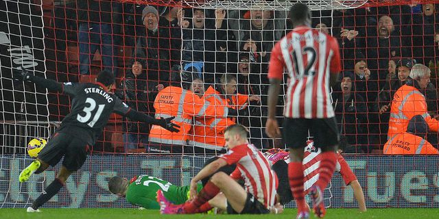 The Saints, Mangsa Favorit Sterling The Saints, Mangsa Favorit Sterling