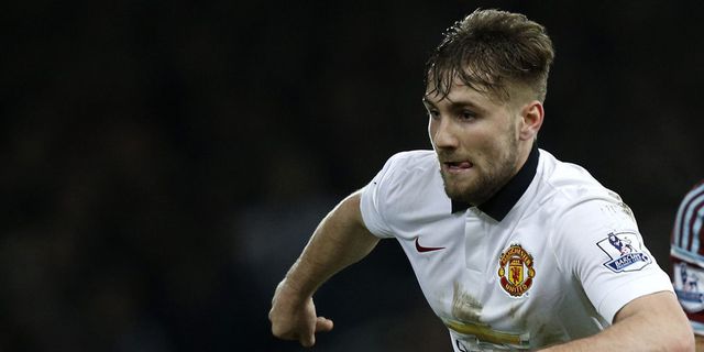 Neville: Luke Shaw Mahal? Pantas Untuk Potensinya