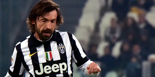 Pirlo Terancam Cedera Satu Bulan