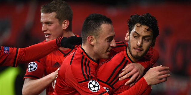 Review: Atletico Gugur di BayArena