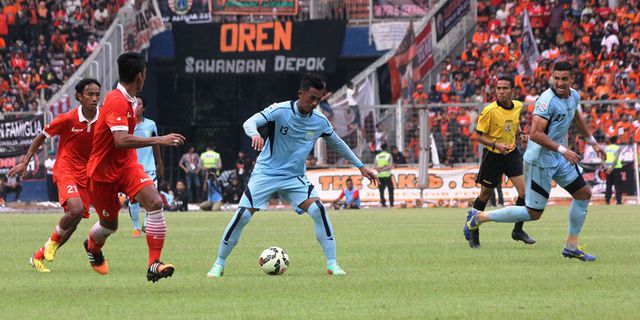 Iwan Minta Para Pemain Konsisten dan Perbaiki Kekurangan Persela Iwan Minta Para Pemain Konsisten dan Perbaiki Kekurangan Persela