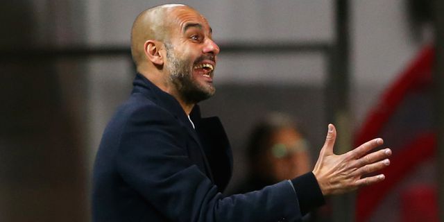 Guardiola: Jika Kembali ke Barca, Pukul Kepala Saya Dengan Palu Guardiola: Jika Kembali ke Barca, Pukul Kepala Saya Dengan Palu