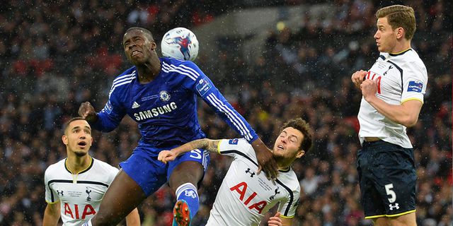 Ini Alasan Mourinho Mainkan Zouma Sebagai Gelandang