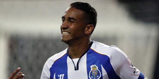 Porto Tuntut 40 Juta Euro untuk Danilo