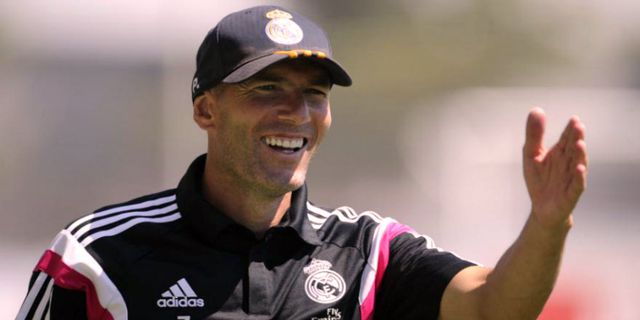 'Madrid Siapkan Zidane Gantikan Ancelotti'