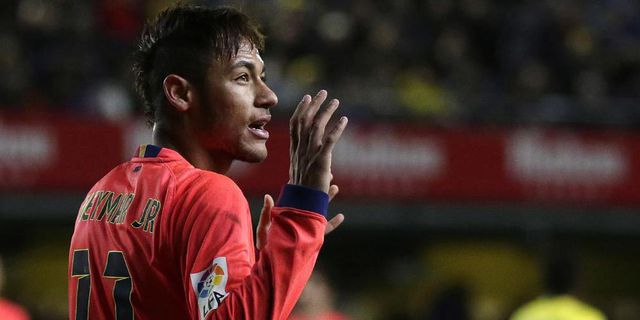 Neymar: Atmosfer Ruang Ganti Barca Spektakuler