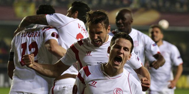 Highlights UEL: Villarreal 1-3 Sevilla