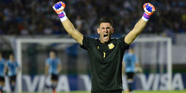 Real Madrid Amankan Jasa Kiper Masa Depan Argentina