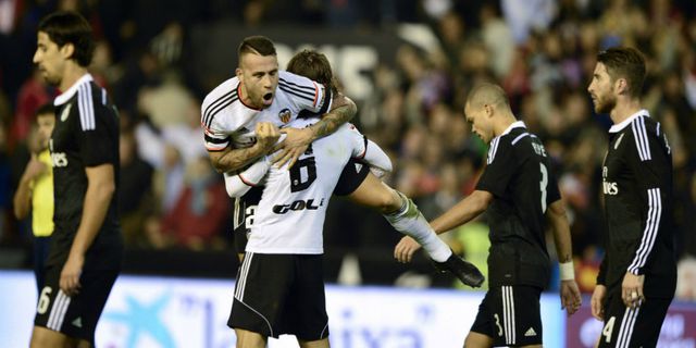 Demi Otamendi, United Siapkan 40 Juta Pounds Demi Otamendi, United Siapkan 40 Juta Pounds