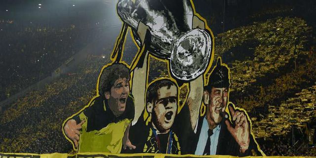 Niat Buka Luka Lama Juve, Fans Dortmund Kena Getahnya