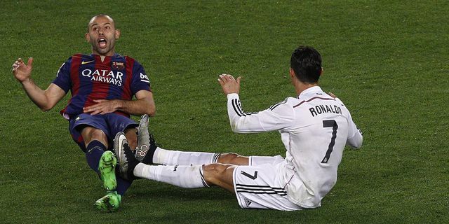 Insiden Memalukan Ronaldo vs Mascherano