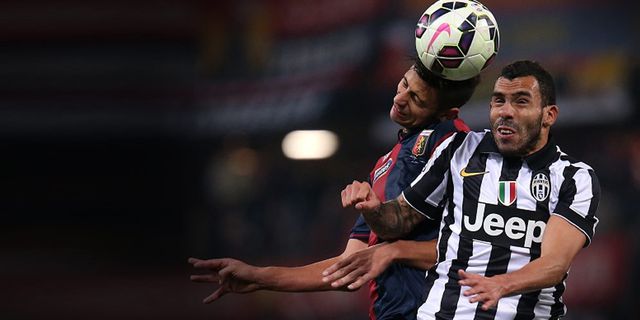 Penalti Gagal, Tevez Tak Kecewa Penalti Gagal, Tevez Tak Kecewa