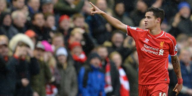 Dibuatkan Banner Oleh Fans Liverpool, Coutinho Merinding Disko