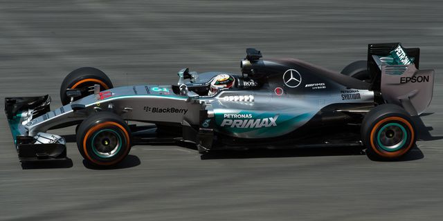 Hamilton Pimpin Latihan Kedua F1 GP Malaysia