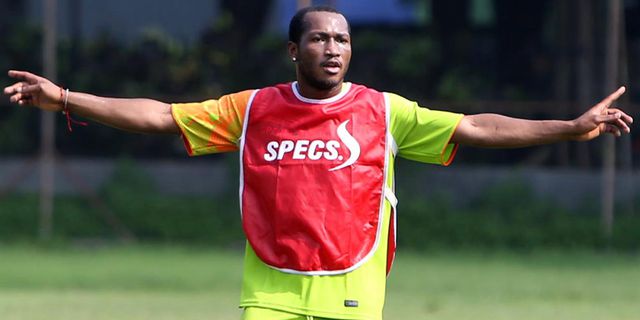 Persebaya Ancam Djemba-Djemba