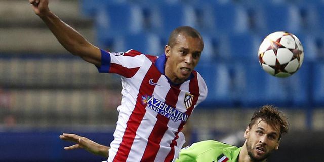 Miranda Bantah Tinggalkan Atletico