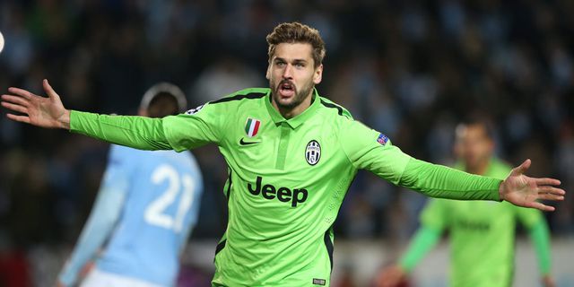 Barca Temui Juve Untuk Beli Pogba dan Llorente