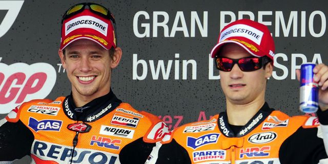Stoner 'Batal' Gantikan Pedrosa, Kenapa? Stoner 'Batal' Gantikan Pedrosa, Kenapa?