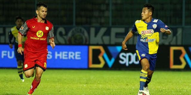 Hasil Pertandingan: Arema Cronus 1 - 0 Barito Putera Hasil Pertandingan: Arema Cronus 1 - 0 Barito Putera