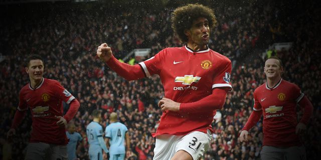 Van Gaal Bahagia Fellaini Bermain di Manchester United Van Gaal Bahagia Fellaini Bermain di Manchester United