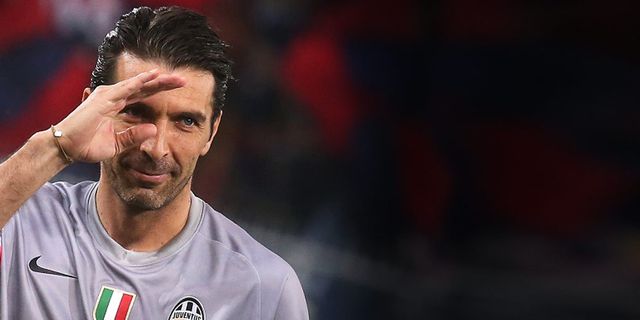 Buffon Menyesal Belum Pernah Cicipi Premier League Buffon Menyesal Belum Pernah Cicipi Premier League