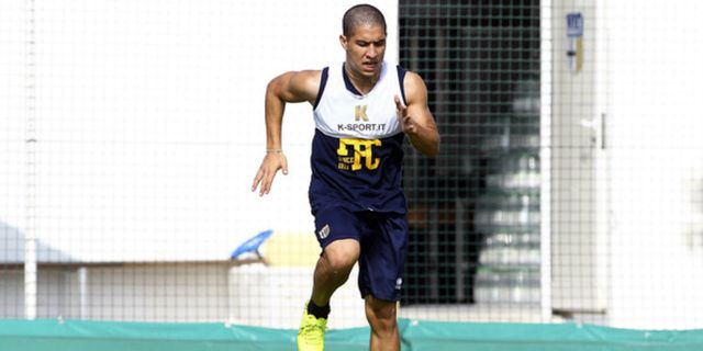 Chelsea Antri Tanda Tangan Wonderkid Parma Chelsea Antri Tanda Tangan Wonderkid Parma