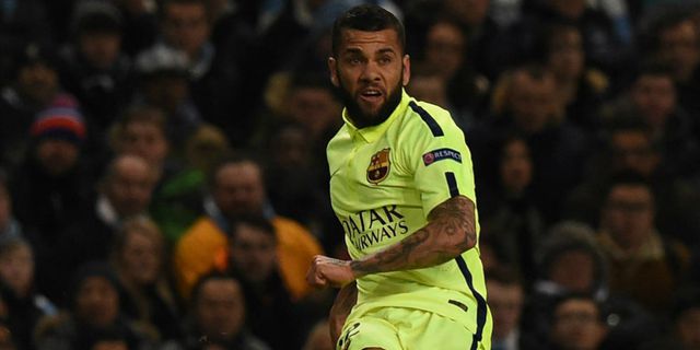 Alves Akui Barca Diuntungkan Absennya Bintang PSG